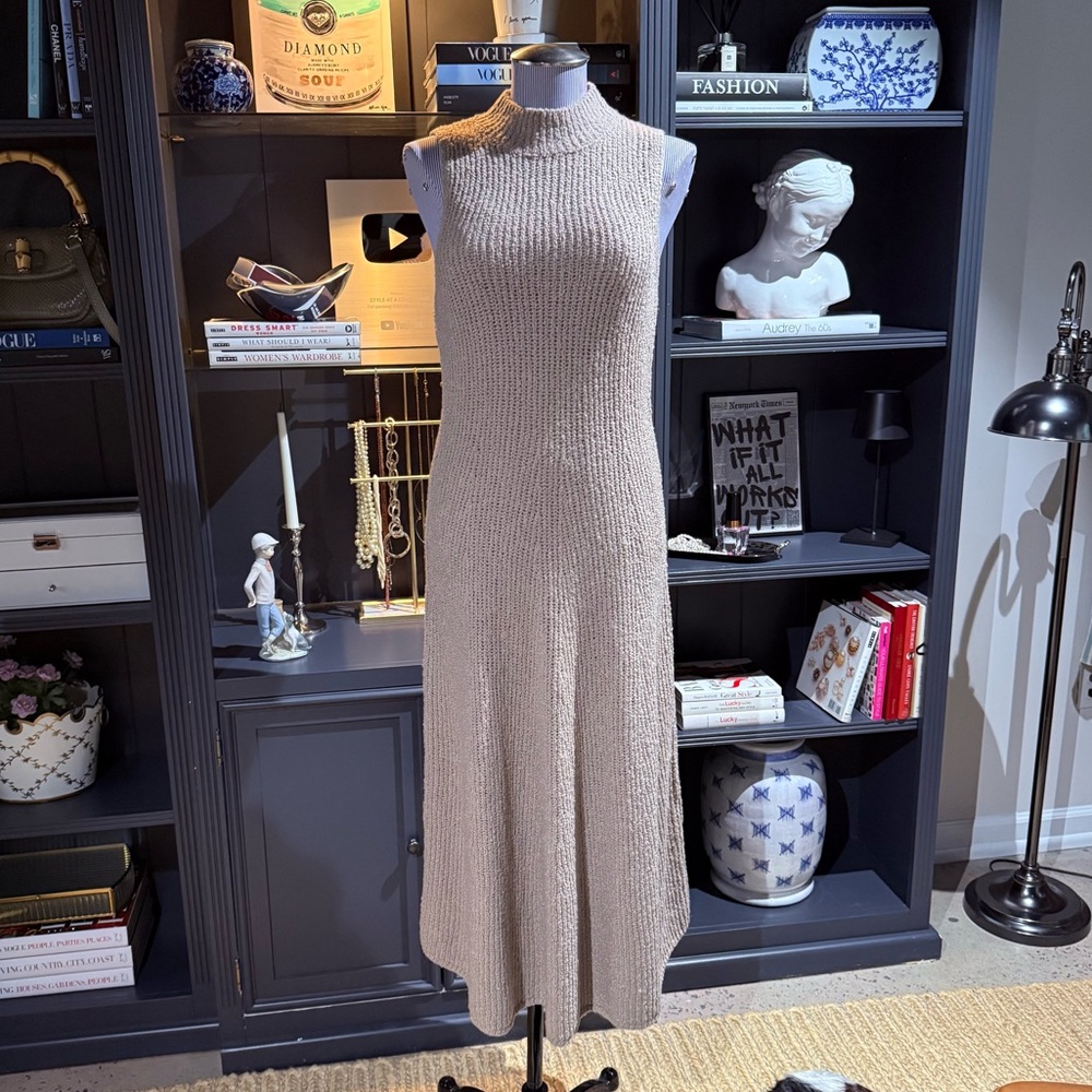 Banana Republic Sand Khaki Andiamo Merino Sweater Dress – Size M